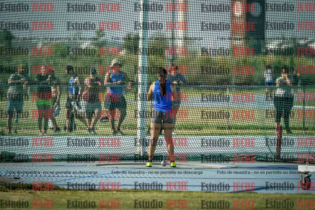 Fotos del lanzamiento de martillo de mujeres