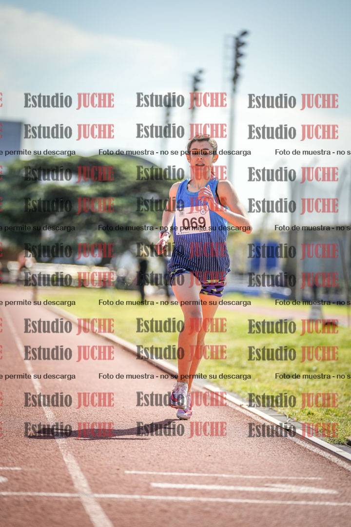 Fotos de los 1500 m con obstáculos de mujeres