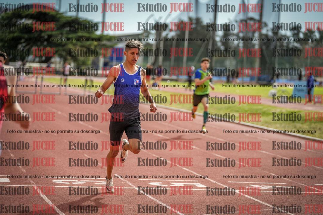 Fotos de los 400 m con vallas de varones