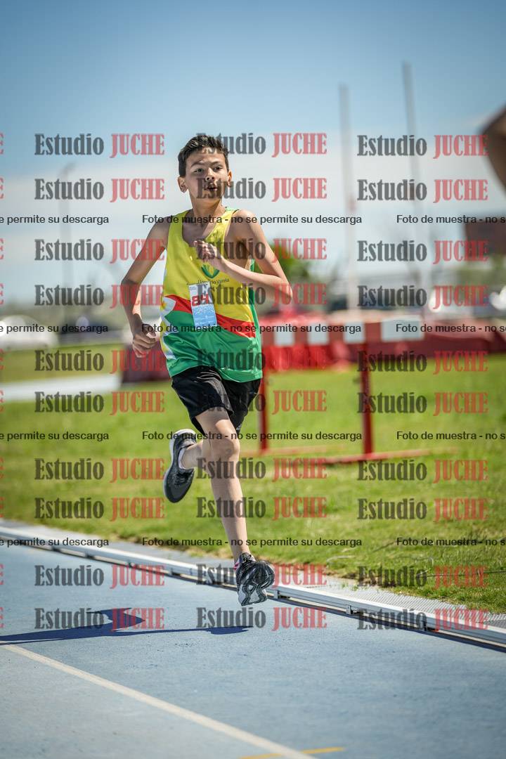 Fotos de los 600 m llanos de varones