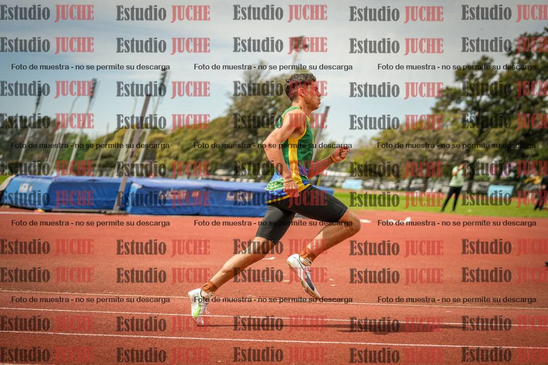 Fotos de los 400 m con vallas de varones