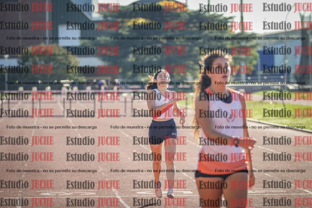 Fotos de los 400 m con vallas de mujeres