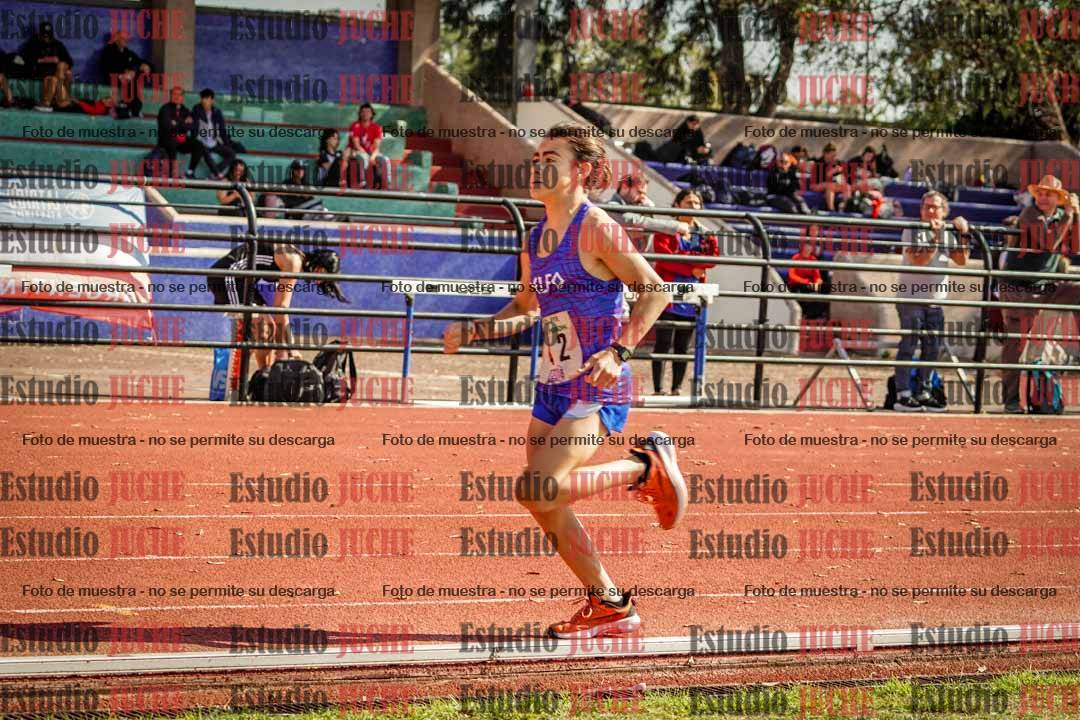 Fotos de los 600 m llanos de varones - U16
