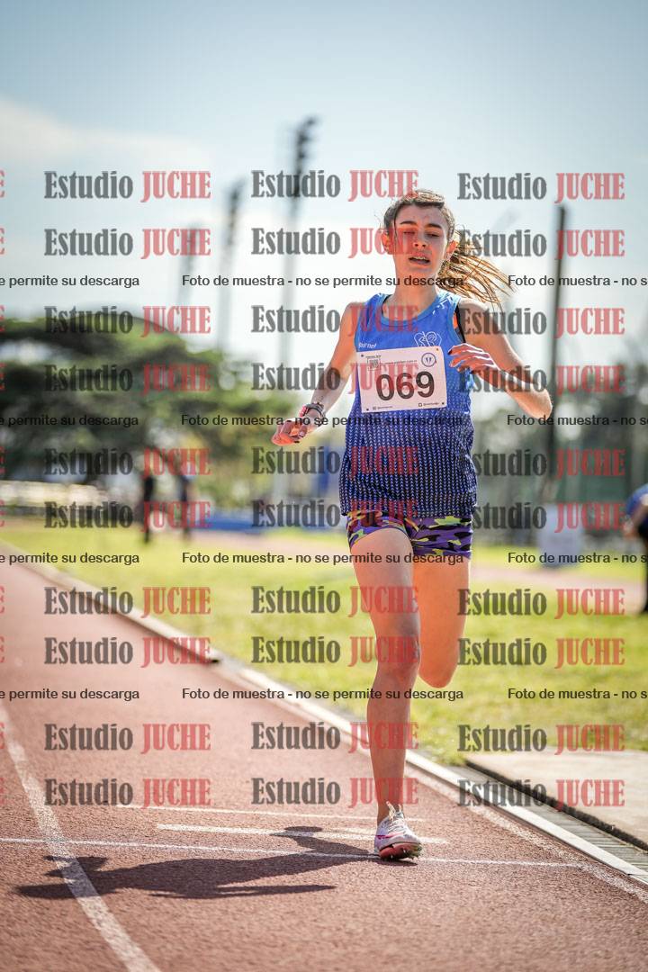 Fotos de los 1500 m con obstáculos de mujeres