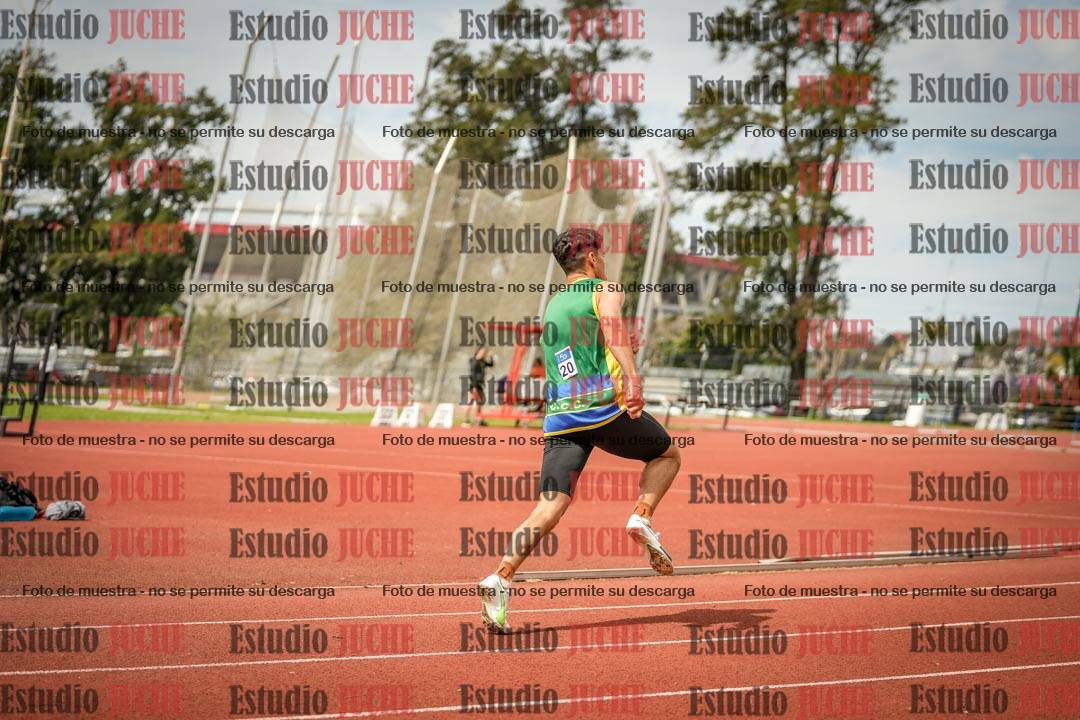 Fotos de los 400 m con vallas de varones