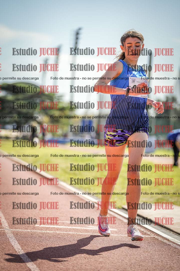 Fotos de los 1500 m con obstáculos de mujeres