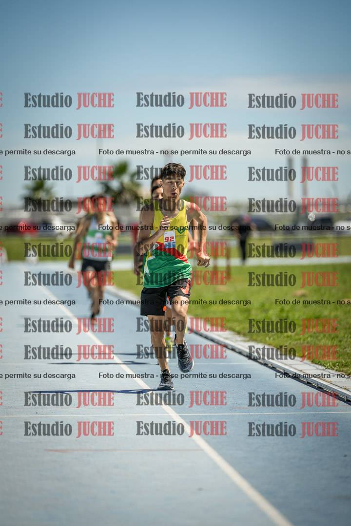 Fotos de los 600 m llanos de varones