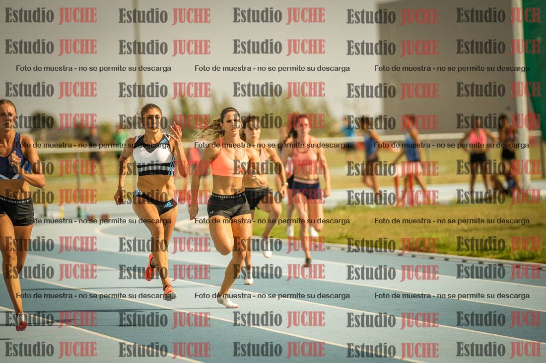 Fotos de los 300 m llanos de mujeres