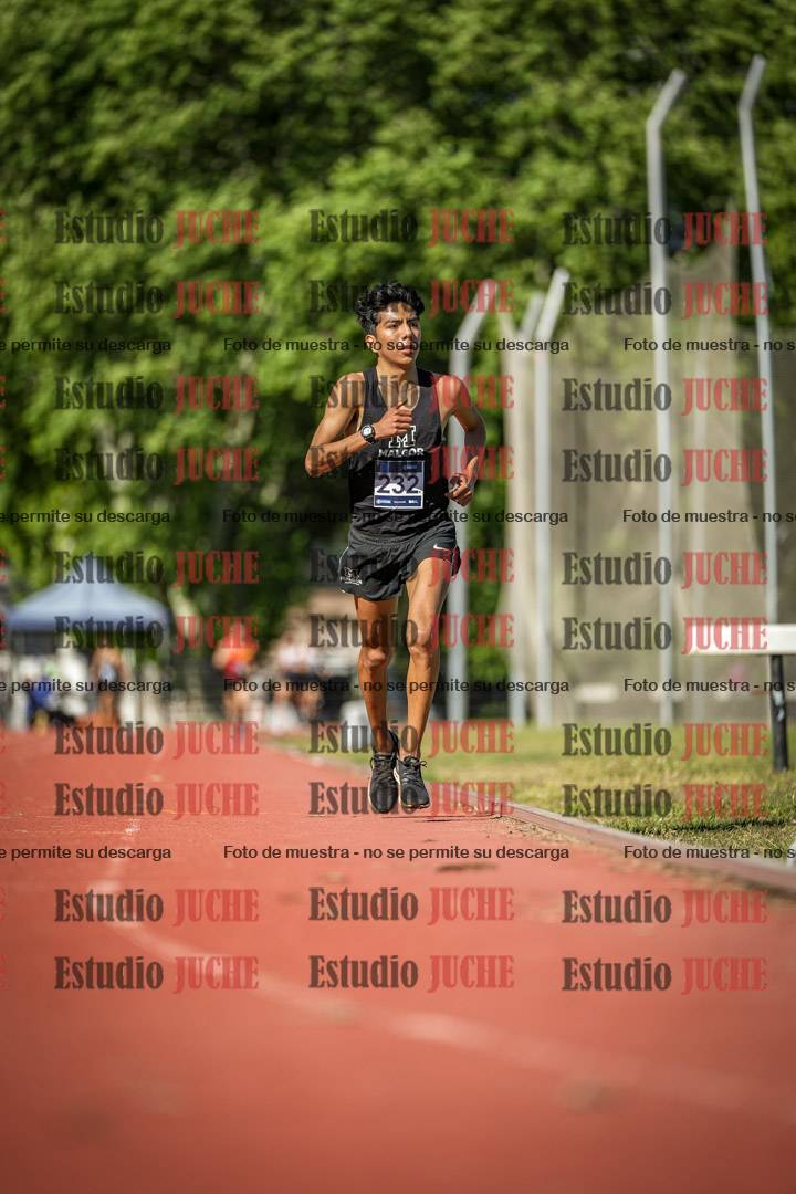 Fotos de los 10.000 m de varones - serie 1