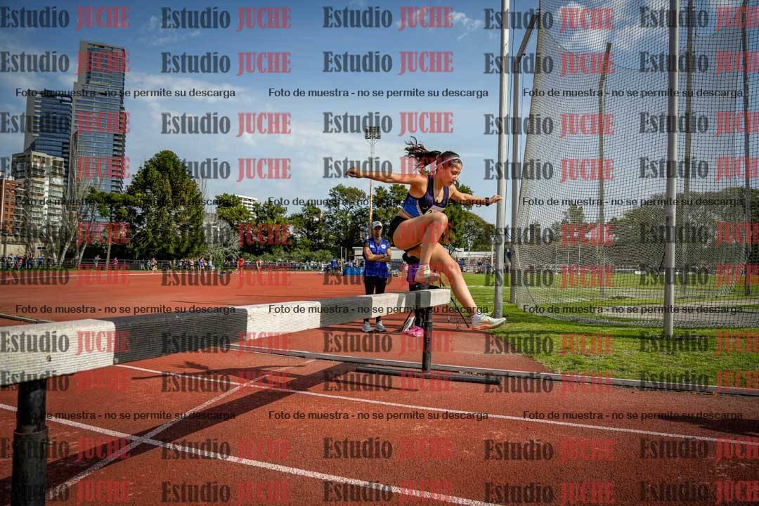 Fotos de los 1500 m con obstáculos de mujeres