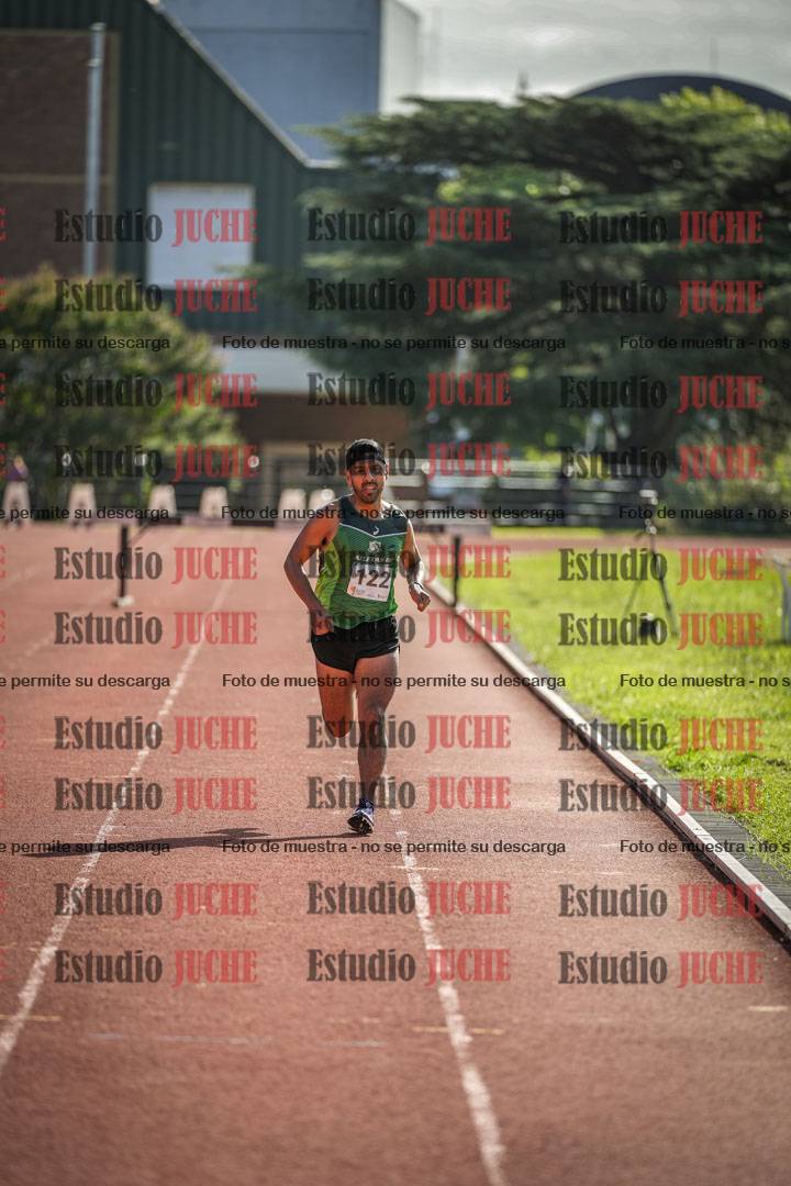 Fotos de los 3000 m con obstáculos de varones