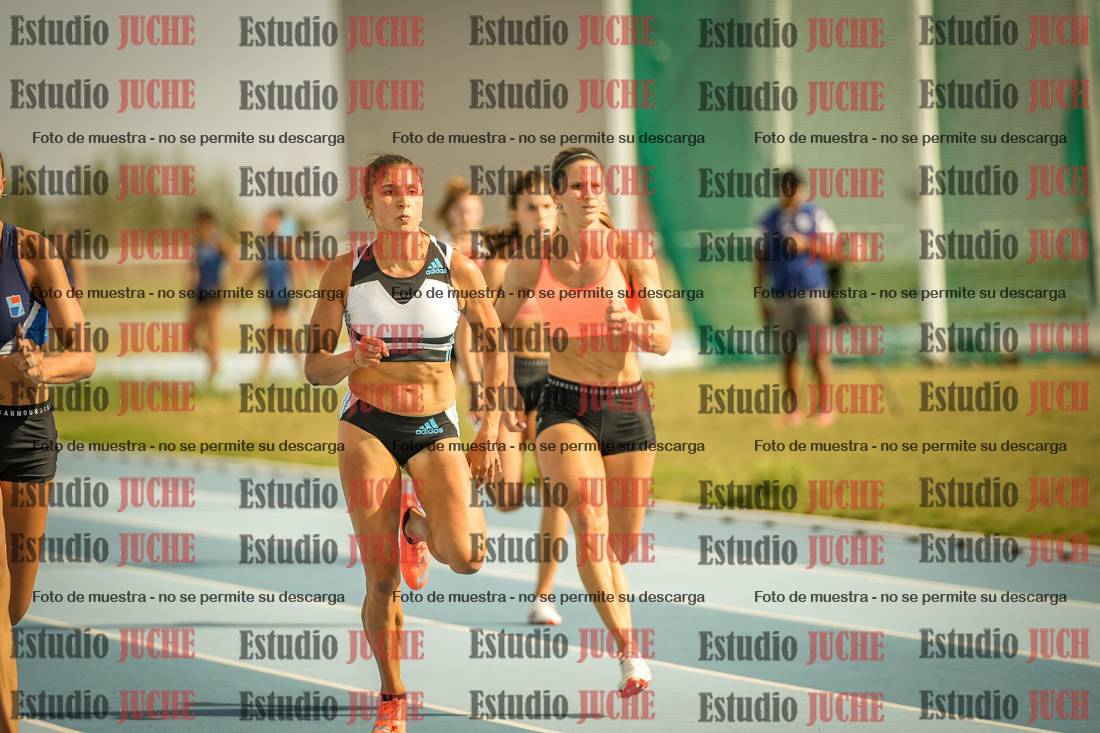 Fotos de los 300 m llanos de mujeres