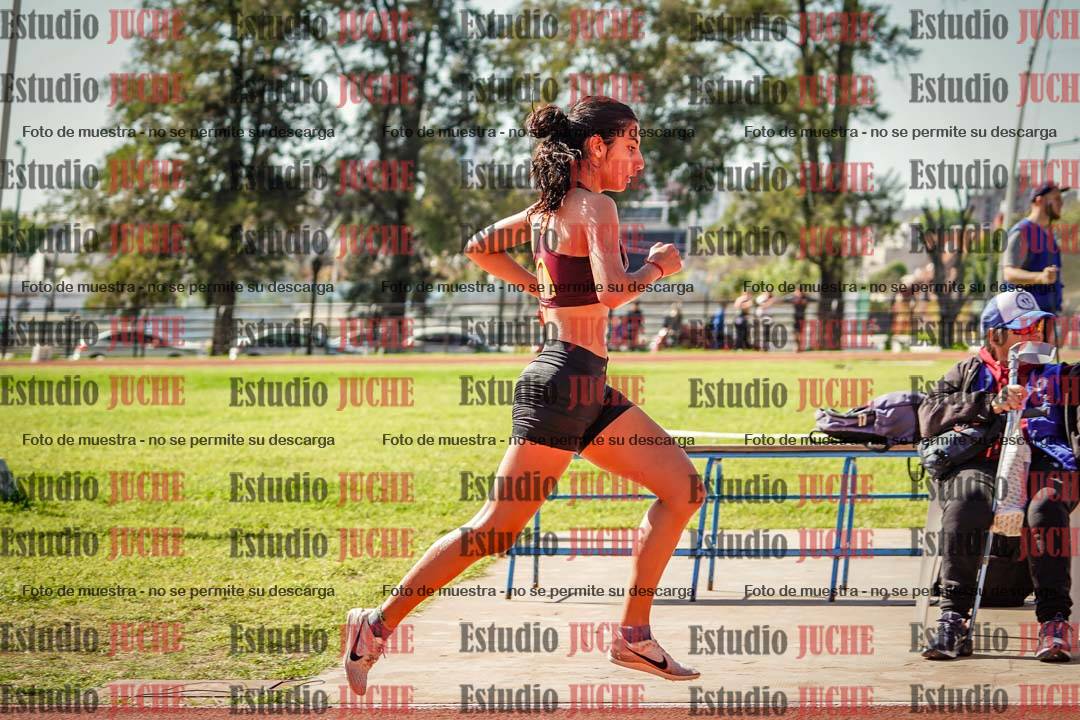 Fotos de los 1500 m con obstáculos de mujeres