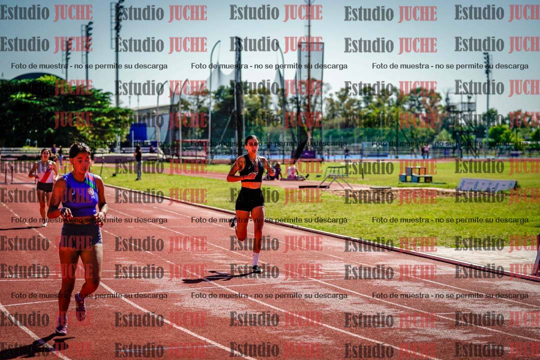 Fotos de los 400 m con vallas de mujeres