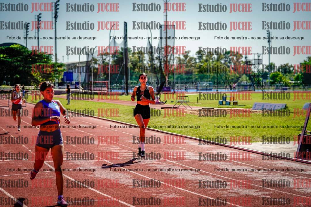 Fotos de los 400 m con vallas de mujeres