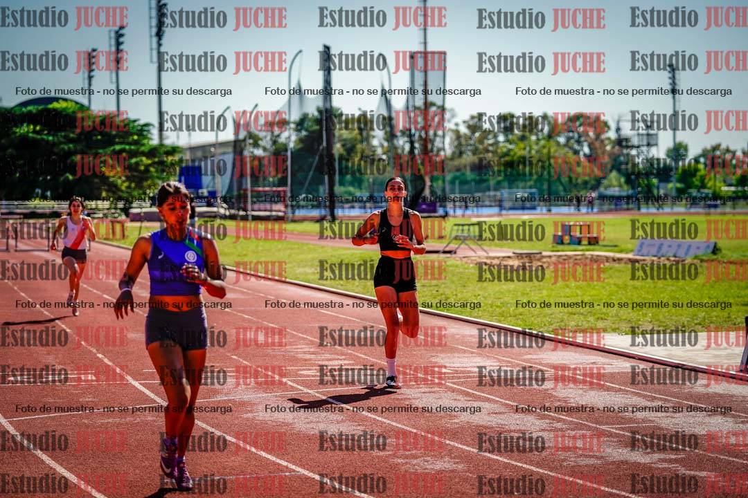 Fotos de los 400 m con vallas de mujeres