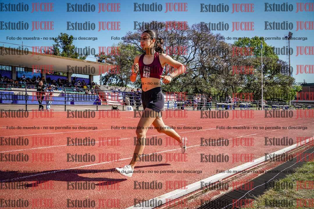 Fotos de los 2400 m de mujeres