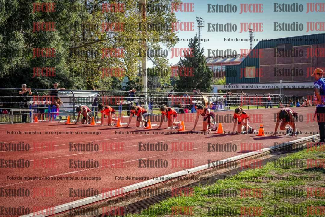 Fotos de los 80 m llanos de mujeres
