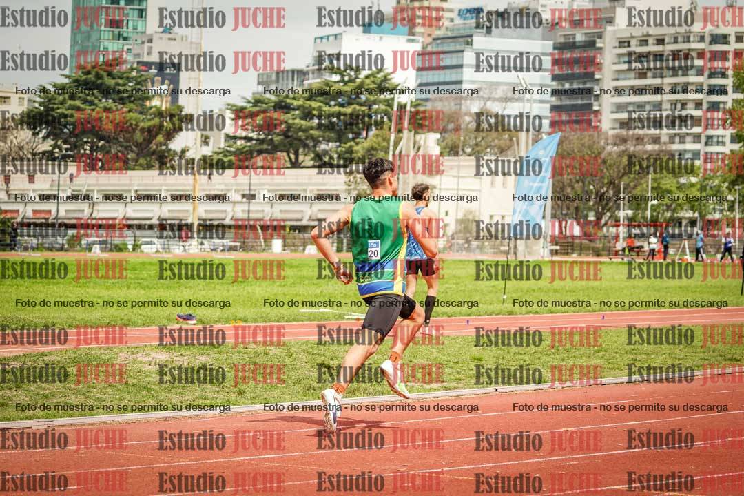 Fotos de los 400 m con vallas de varones