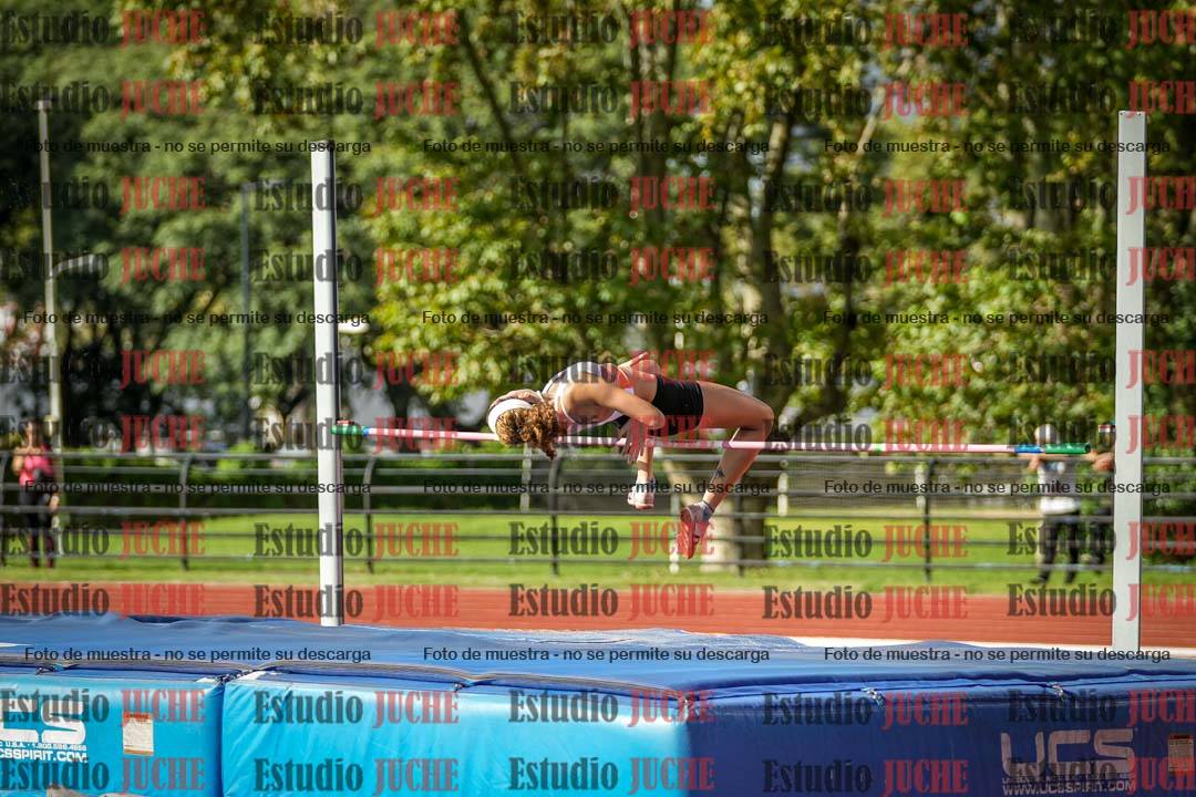 Fotos del salto en alto de mujeres