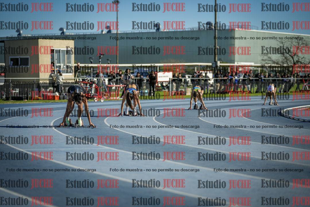 Fotos de los 400 m con vallas de mujeres