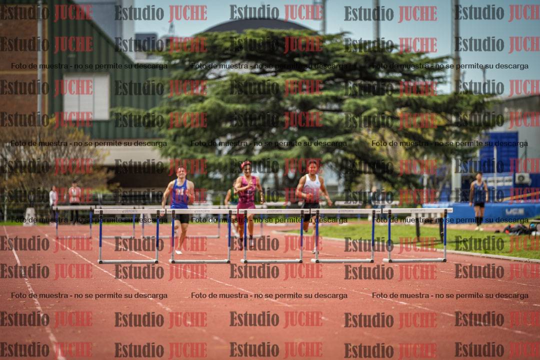 Fotos de los 400 m con vallas de varones