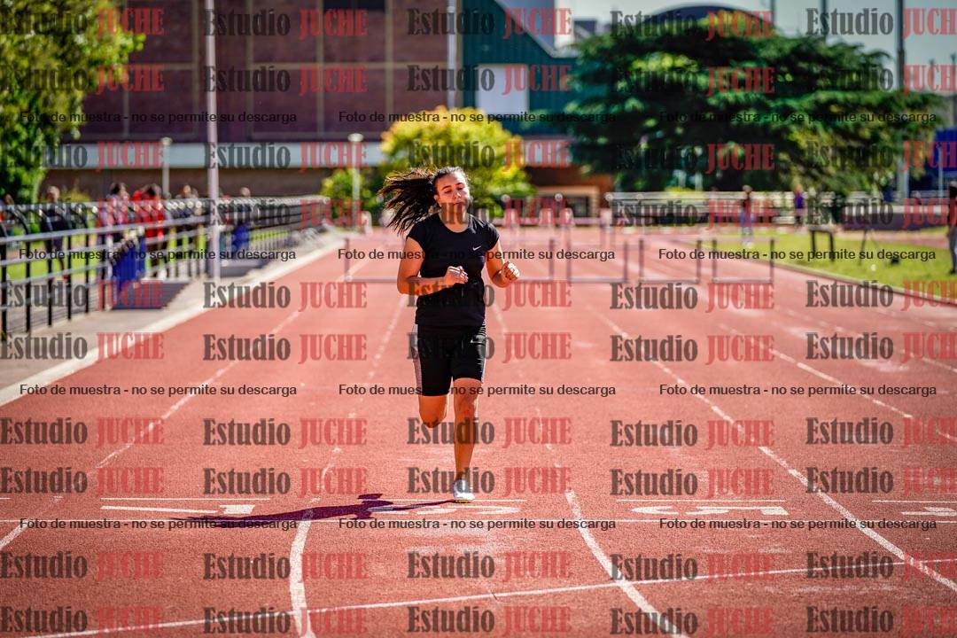 Fotos de los 400 m con vallas de mujeres