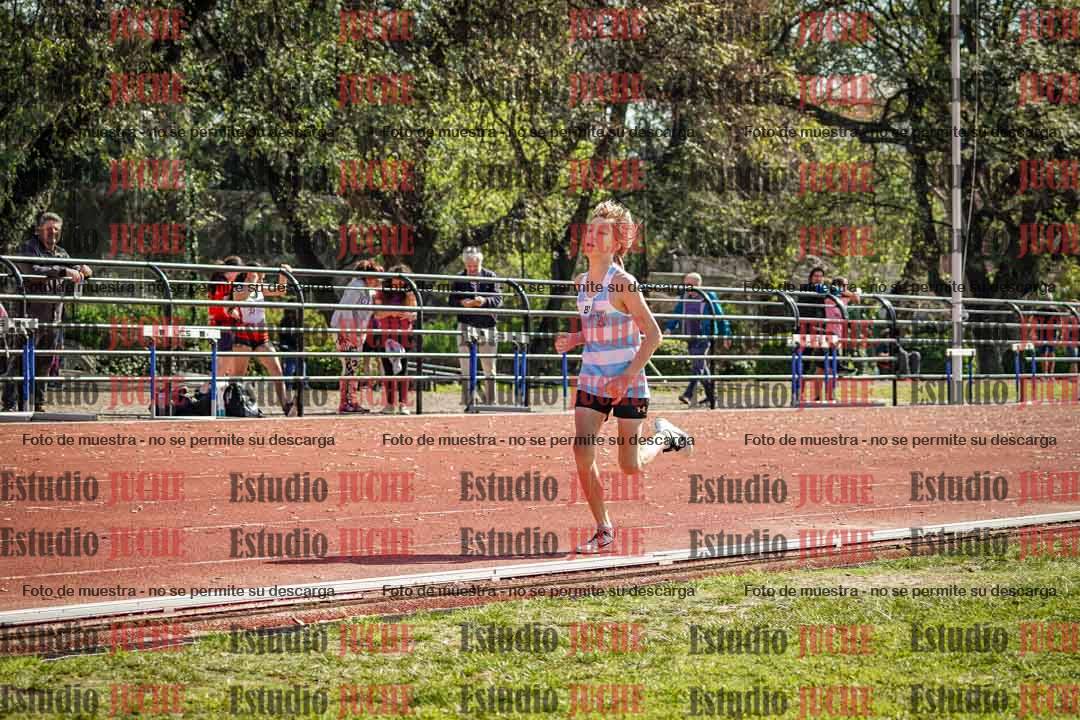 Fotos de los 600 m llanos de varones - U16