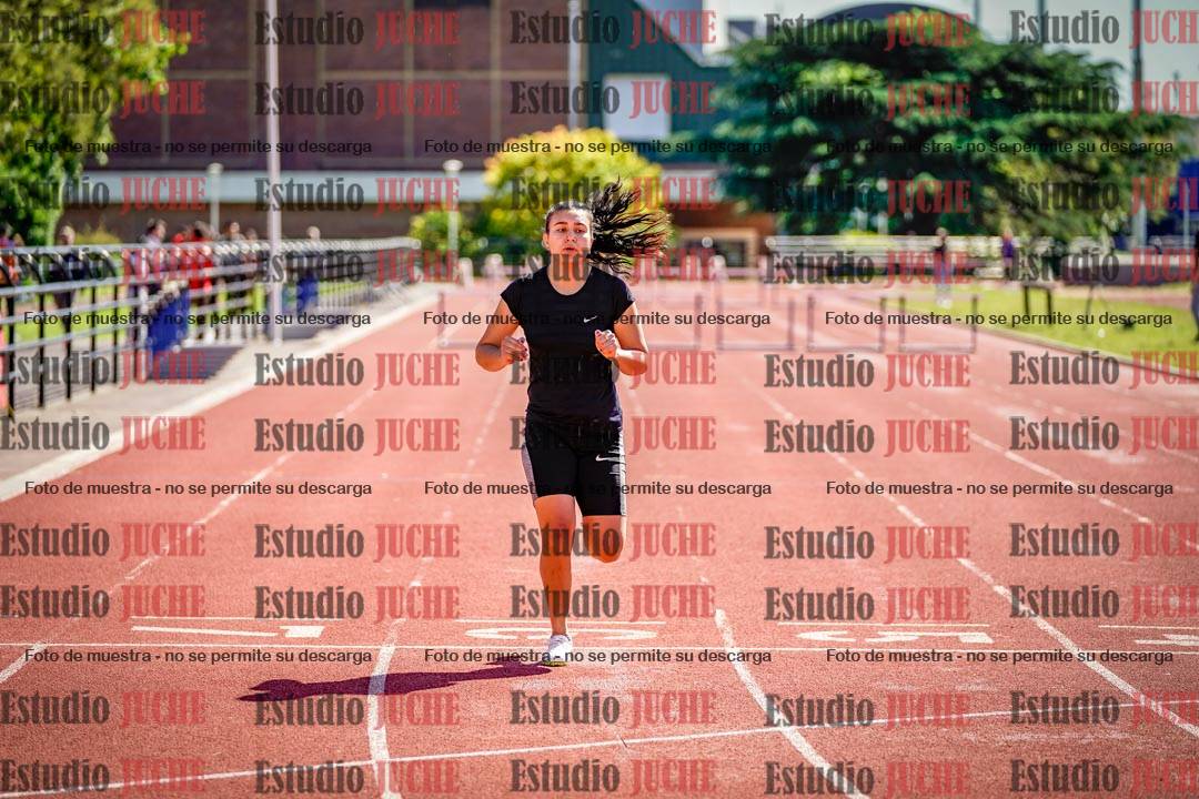 Fotos de los 400 m con vallas de mujeres