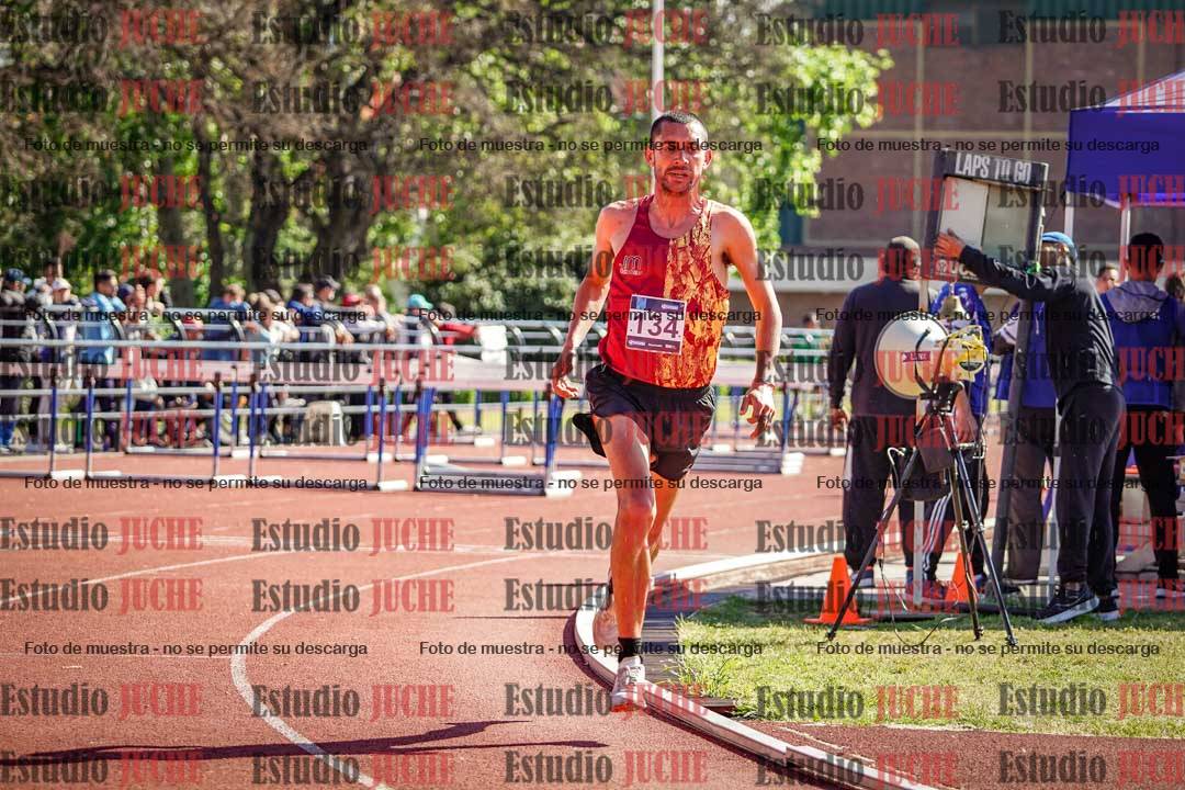Fotos de los 10.000 m de varones - serie 1