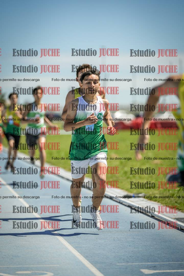 Fotos de los 600 m llanos de varones