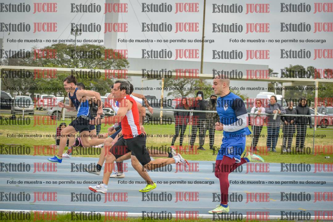 Fotos de los 100 m llanos de varones