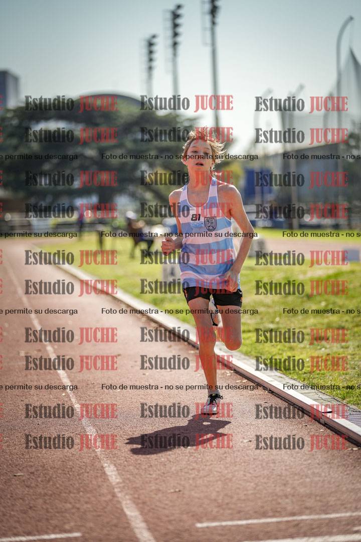 Fotos de los 600 m llanos de varones - U16