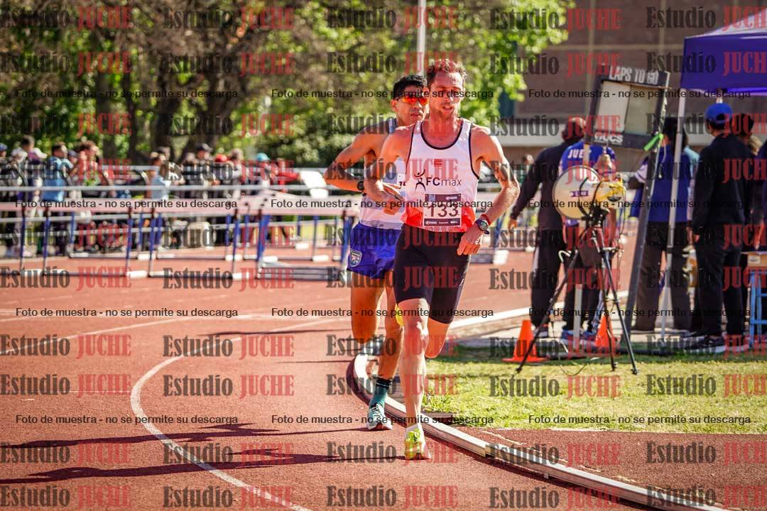 Fotos de los 10.000 m de varones - serie 1