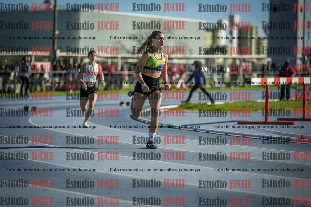 Fotos de los 400 m con vallas de mujeres