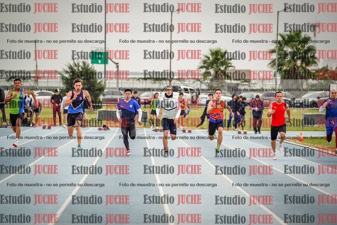 Fotos de los 100 m llanos de varones