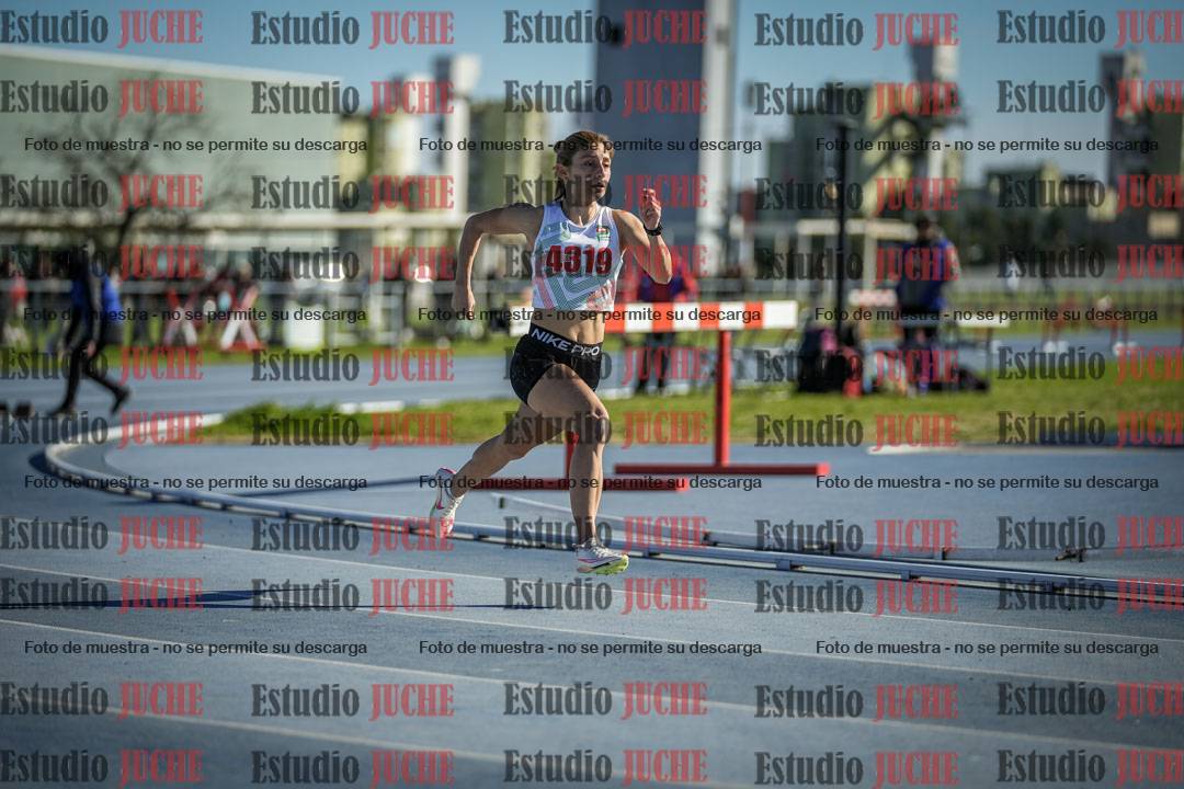 Fotos de los 400 m con vallas de mujeres