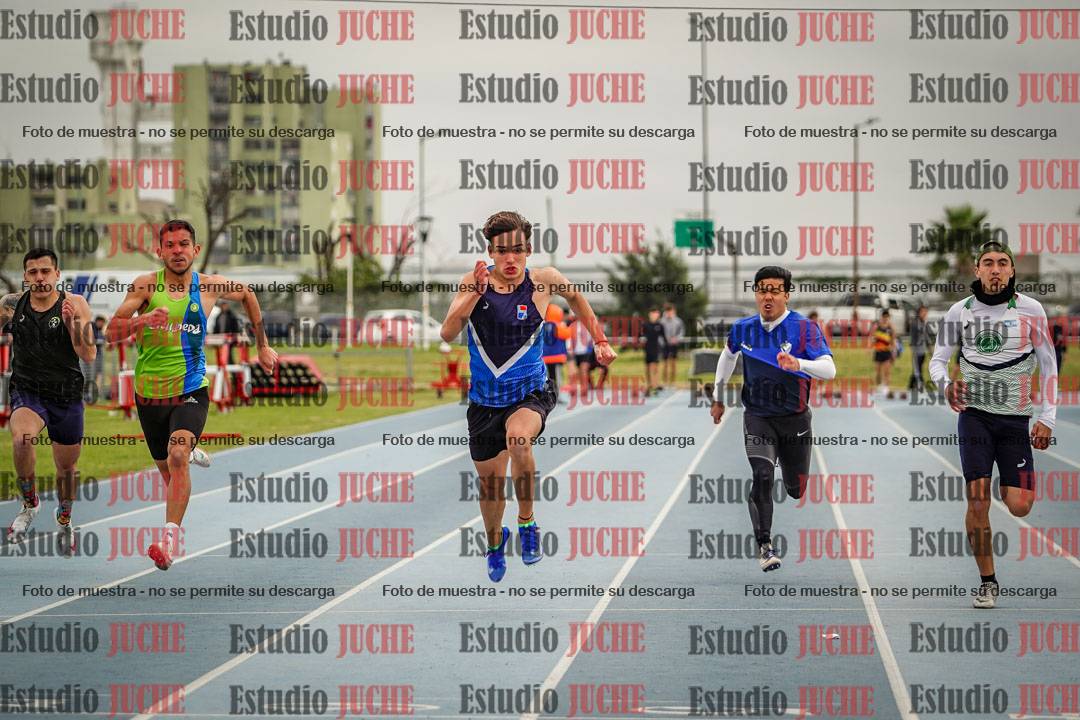 Fotos de los 100 m llanos de varones