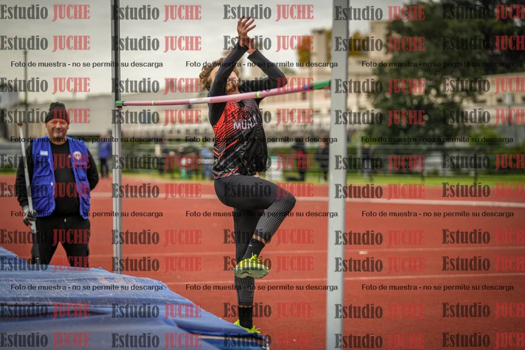 Fotos del salto en alto de varones