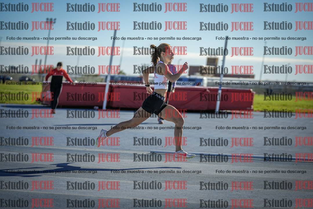 Fotos de los 400 m con vallas de mujeres