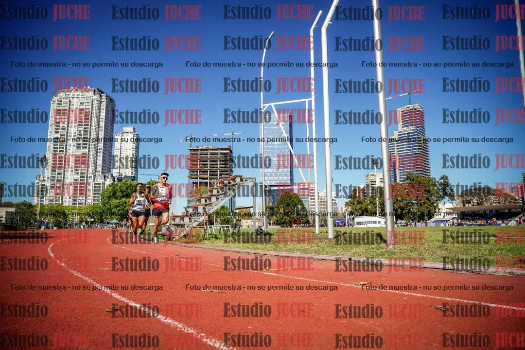 Fotos de los 10.000 m de varones - serie 1