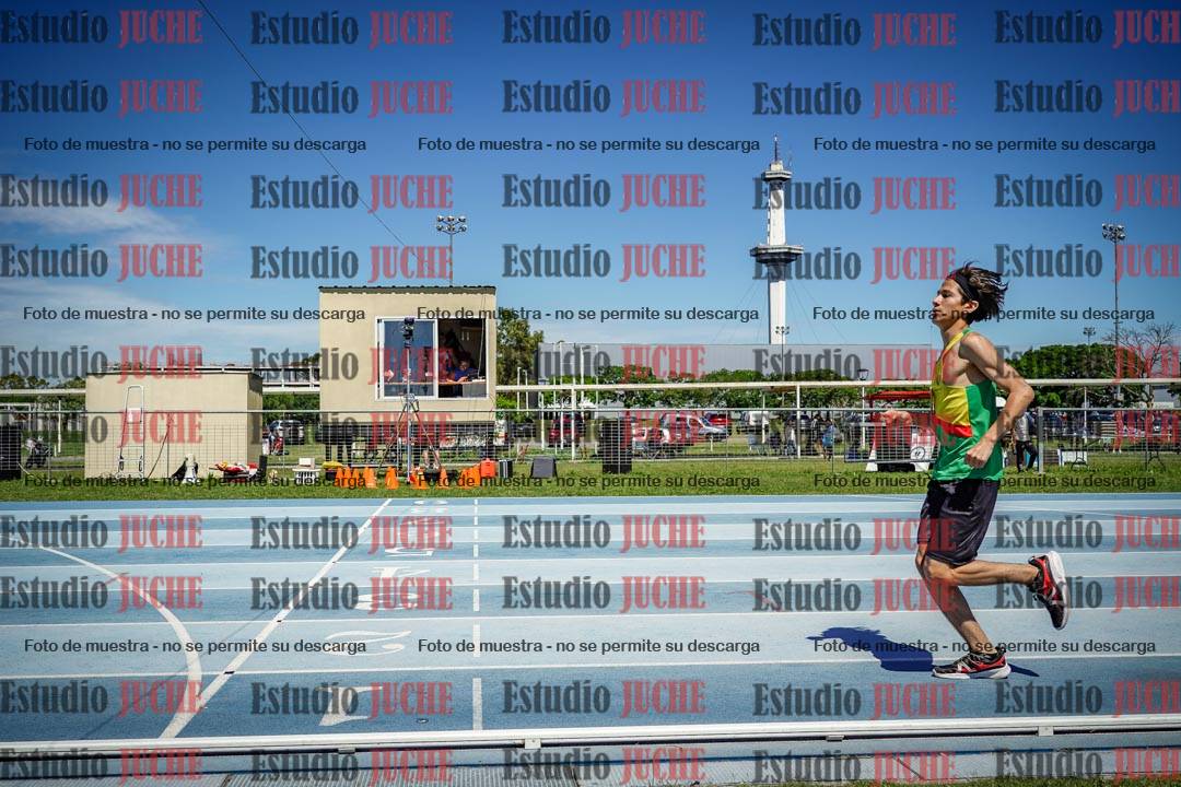 Fotos de los 600 m llanos de varones