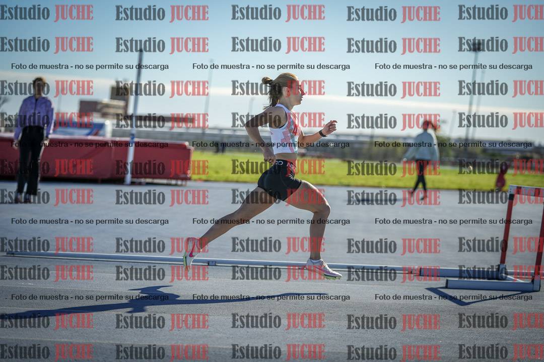 Fotos de los 400 m con vallas de mujeres