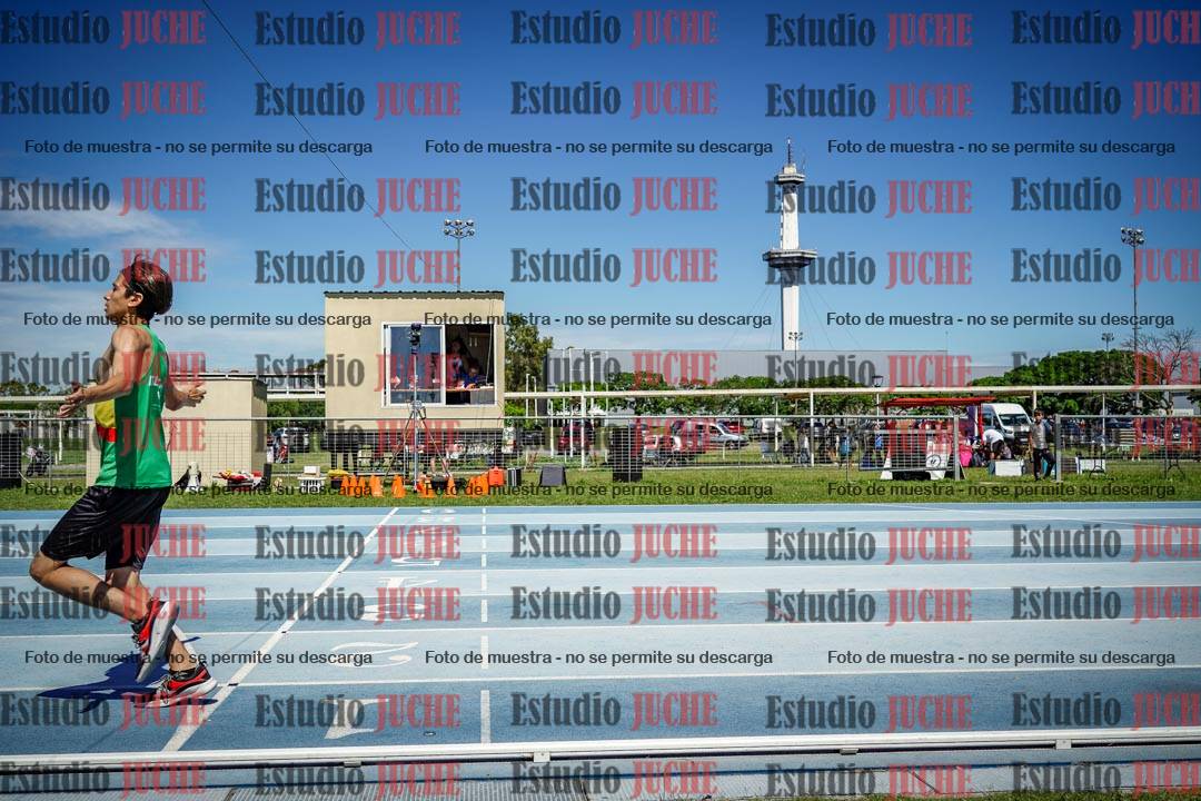 Fotos de los 600 m llanos de varones