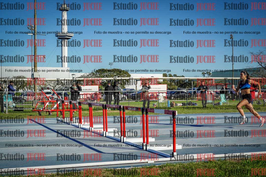 Fotos de los 400 m con vallas de mujeres