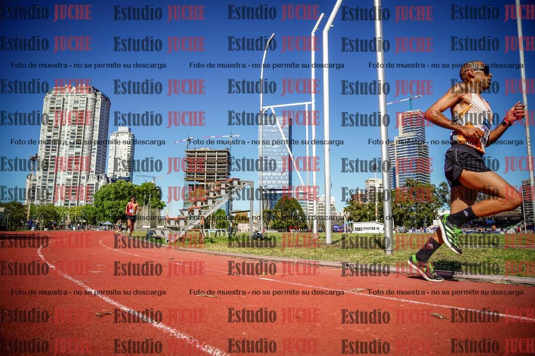 Fotos de los 10.000 m de varones - serie 1