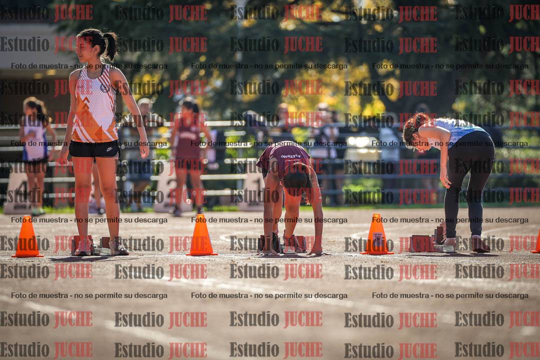 Fotos de los 80 m llanos de mujeres