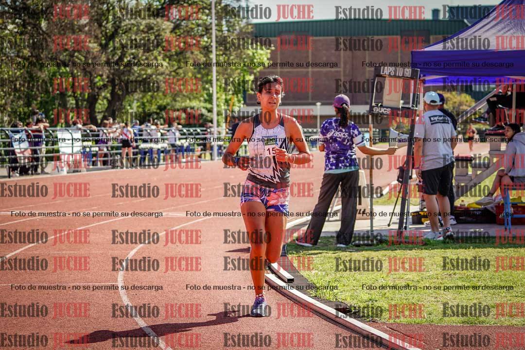 Fotos de los 2400 m de mujeres