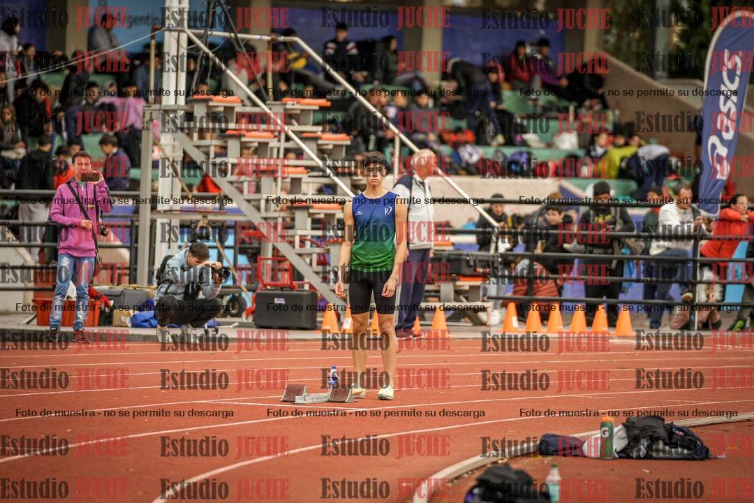 Fotos de los 400 m con vallas de varones