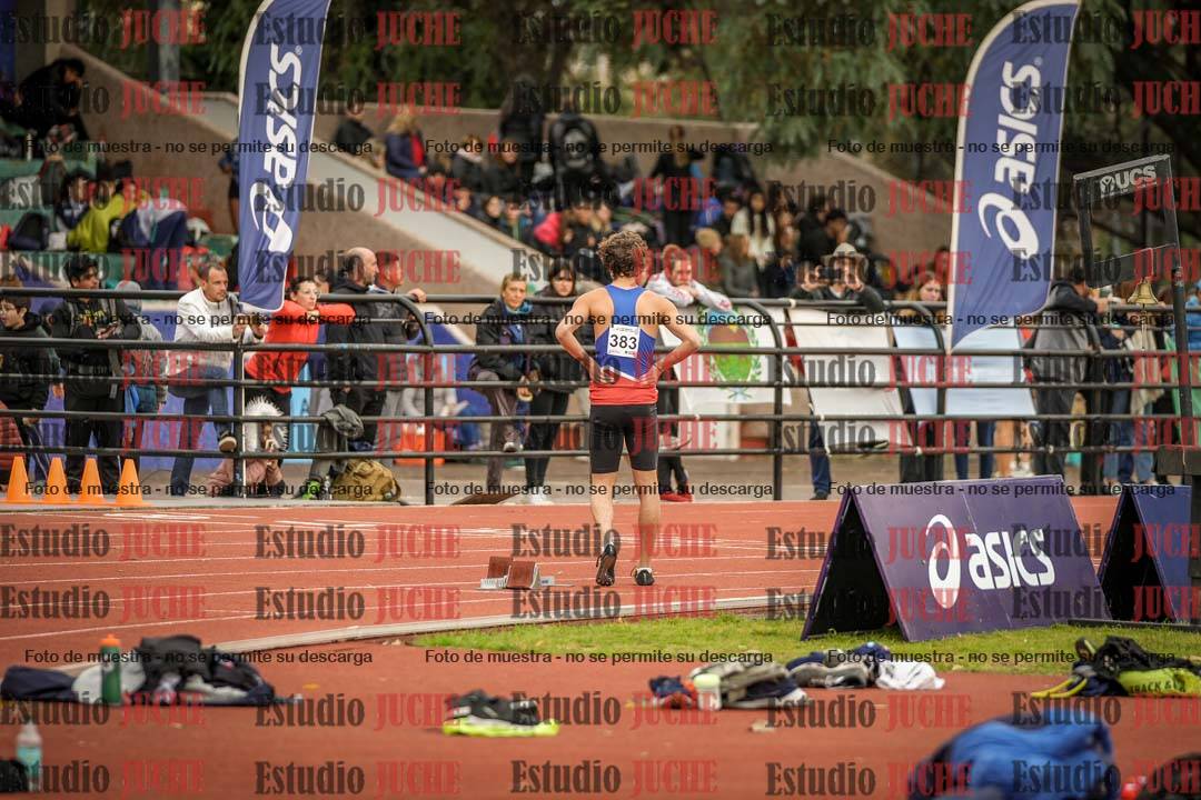 Fotos de los 400 m con vallas de varones